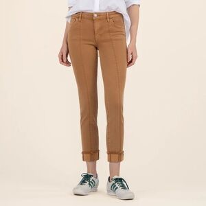 Kut from the Kloth Amy Crop straight leg, NWT, size 16